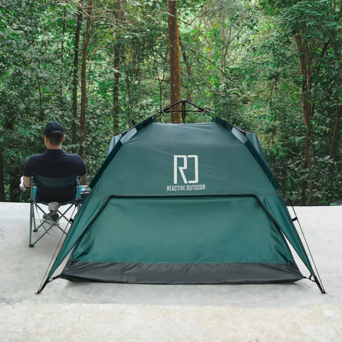 1 Small-Sized + 1 Large-Sized 3 Secs Tent + 2 FREE Camping Tarps (Family Package). – Image 2